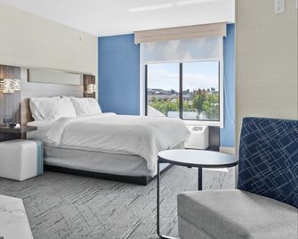 Holiday Inn Express & Suites Manchester-Airport By IHG - Manchester - Soverom