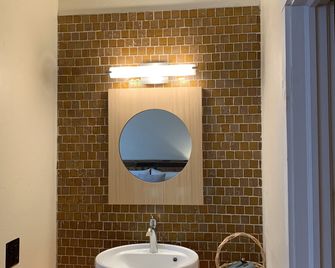The Trailside Inn - Killington - Bathroom