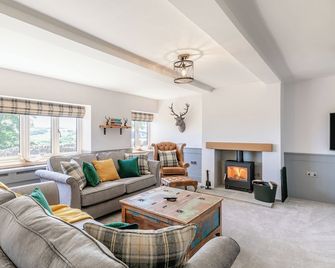 3 bedroom accommodation in Barlow, near Chesterfield - Barlow - Sala de estar
