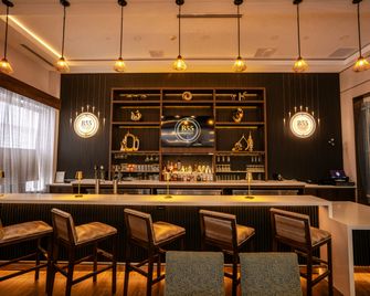 Hampton Inn & Suites by Hilton Watertoo St. Jacobs - Waterloo - Bar