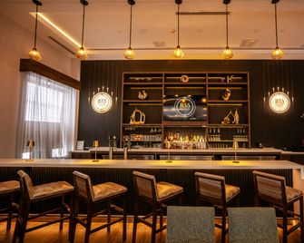 Hampton Inn & Suites by Hilton Watertoo St. Jacobs - Waterloo - Bar