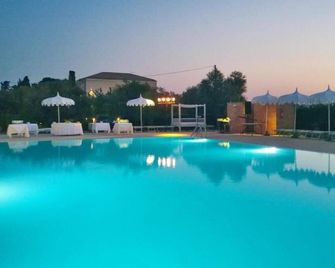 Hotel Villa Fanusa - Siracusa - Piscina