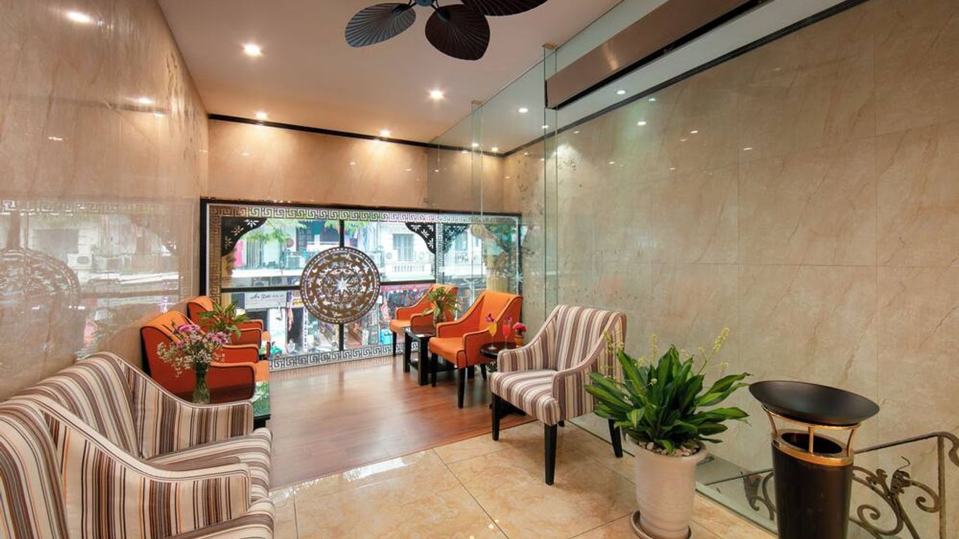 藝術飯店 - 貴族