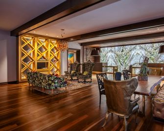 Grand Bohemian Hotel Mountain Brook Autograph Collection - Birmingham - Lobby