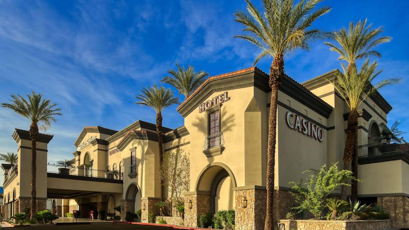 Silver Sevens Hotel & Casino