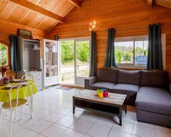 Chalet Le Chamalo by Interhome - Barneville-Carteret - Huiskamer