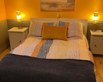 The perfect getaway in good company - Petite-Rivière - Bedroom