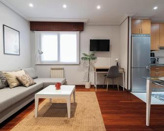 El Loft de Castrelos con Parking - Vigo - Wohnzimmer
