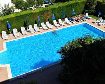 Hotel Fornaci - Peschiera del Garda - Pool