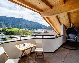 Krämerhof Apt Aferer Geisler - Rodengo - Balcone