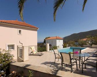 Virginia Seaside Villas - Samos