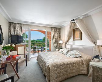 Hotel Imperial Garoupe - Antibes - Yatak Odası