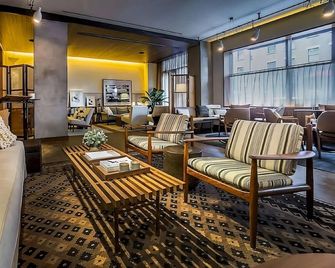2 Superior Double Rooms at Smyth Tribeca - New York - Lounge