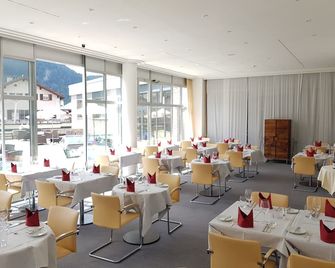 Hotel Schweizerhof Pontresina - Pontresina - Restaurant