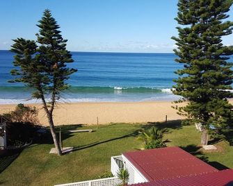 Apartment 3 - The Coachhouse - Narrabeen - Strand