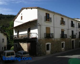 Casa Rural Restaurante Casino Munilla - Munilla - Building