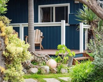 Redbeard's Hideaway - Iconic Australian Beachside Shack, 2 Min to The Sea. - Augusta - Patio