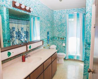 Kona Hawaii Guesthouse - Kailua-Kona - Μπάνιο