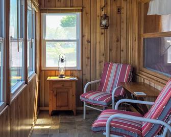 Quaint lakefront camp a short distance from Cooperstown. - Richfield Springs - Living room