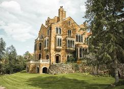 Glen Eyrie Castle & Conference Center A Ministry of the Navigators - Colorado Springs - Schlafzimmer