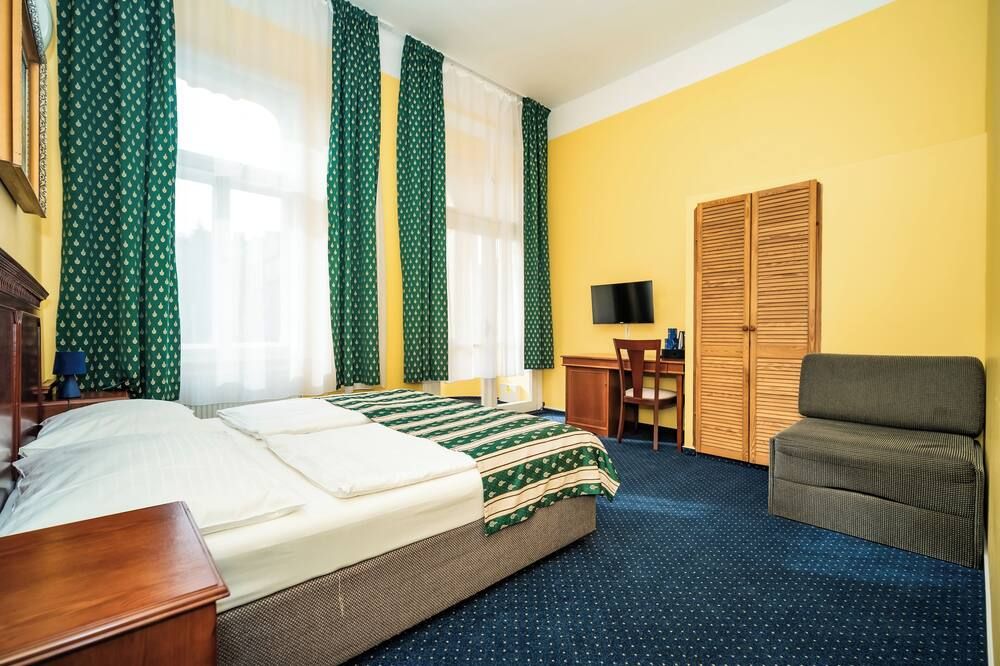 فندق أوتاكار - براغ - غرفة نوم