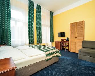Hotel Otakar - Prague - Bedroom