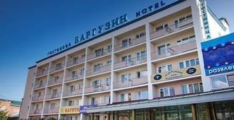 Hotel Barguzin - Ulan-Ude - Building