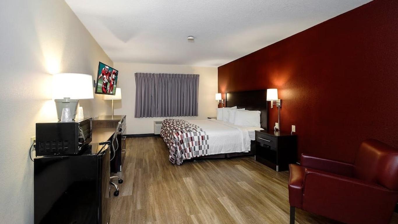 Holton Inn and Suites