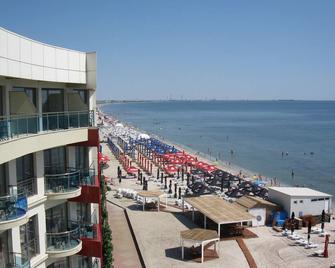 Hotel Hawaii - Mamaia - Beach