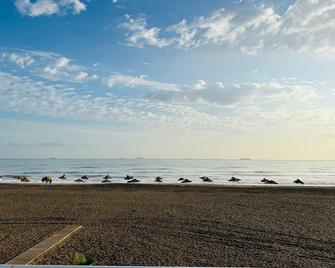 Hotel Syphax - Bugía - Playa