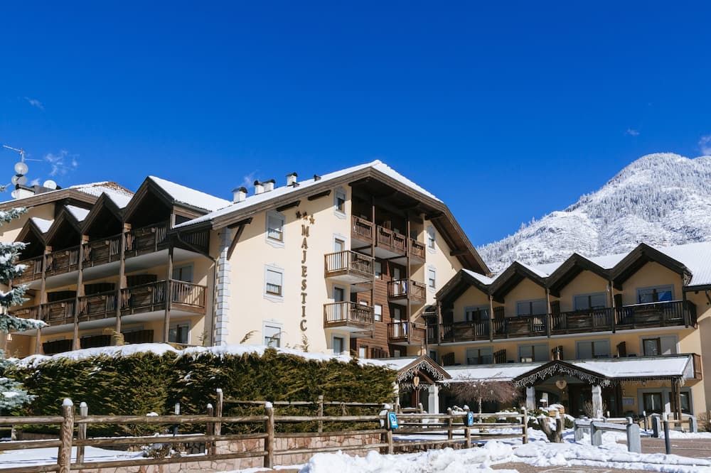 أبارتهوتل ماجستك