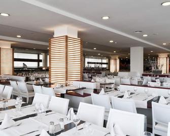 Hotel Augustus - קמברילס - מסעדה