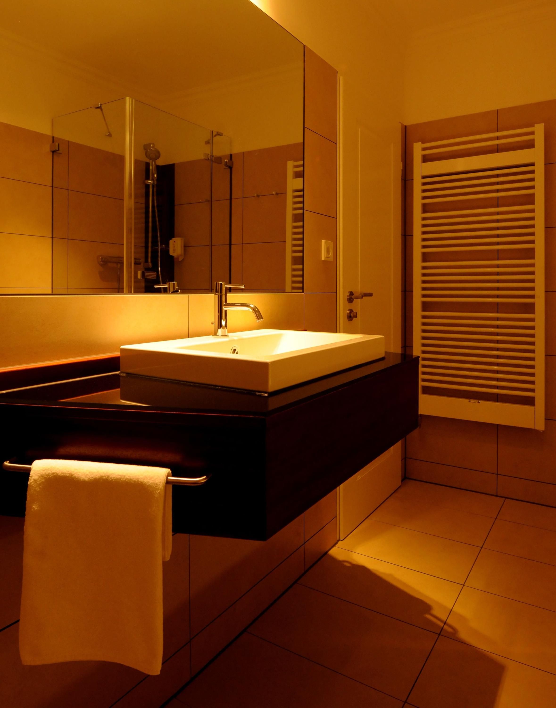 Hotel Haverkamp - ברמרהאבן - חדר רחצה