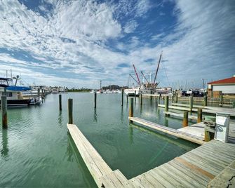 Private Pool, Firepit, Balcony, Patio Boat Parking Mint to Be by Avantstay - Port Aransas - Extérieur