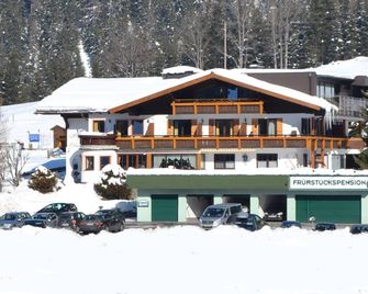 بنسيون – بد آند بريكفاست إليزابيث رادستادت - رادستادت - مبنى