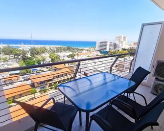 Paradise Palms Seaview Apartment - Larnaca - Balcó