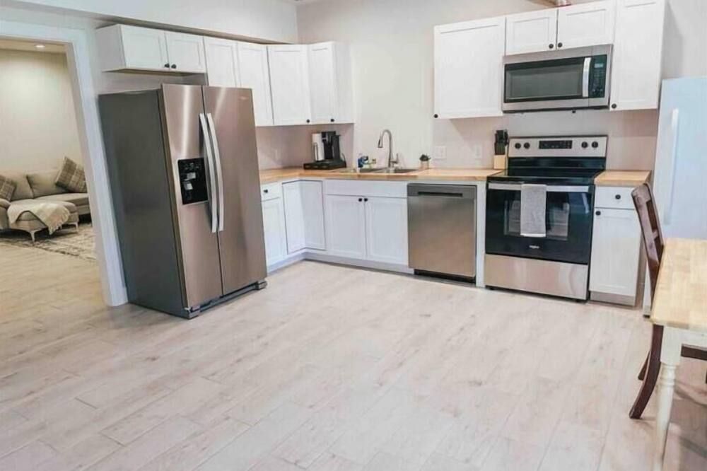 3 Bdrm Modern Unit