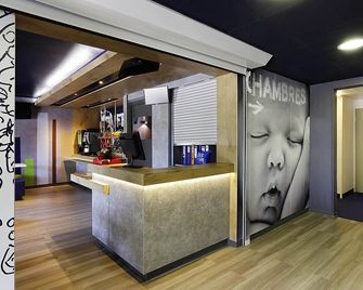 ibis budget Aix-en-Provence Est Le Canet - Meyreuil - Edificio
