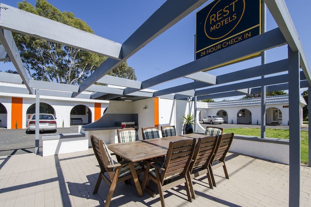 Rest Motels - Naracoorte - Patio