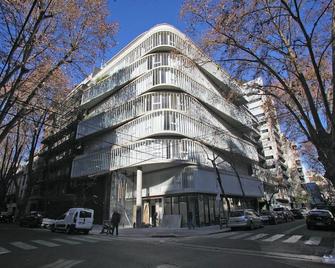 'Tu Hogar Temporal en la Ciudad: Departamento Cómodo y Centrico' - Buenos Aires - Edificio
