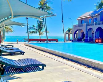 Le' Viva Resort Mui Ne - Mũi Né - Pool