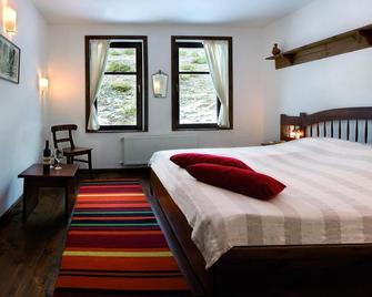 Family Hotel Arkan Han - Trigrad - Habitación