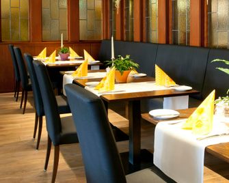 Landgasthof Hotel Hirsch - Lossburg - Restaurant