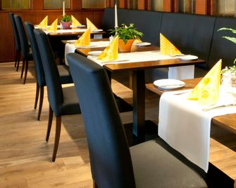 Landgasthof Hotel Hirsch - Lossburg - Restaurant