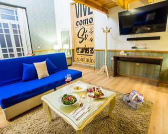 Xoxula by Inmense - Cholula - Living room