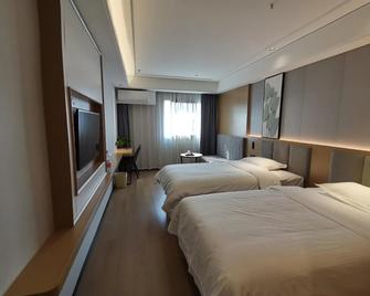 Greentree Inn Anhui Hefei North Fuyang Road Luyang Industrial Park Express Hotel - Hefei - Bedroom