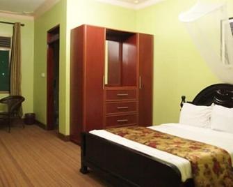 Peniel Beach Hotel - Entebbe - Bedroom