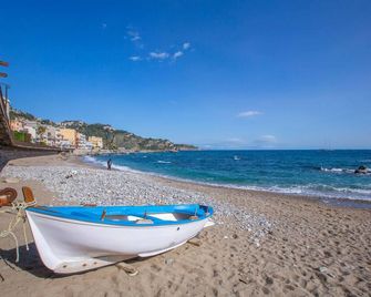 Sicilian Charm Close to Taormina - Gaggi - Playa