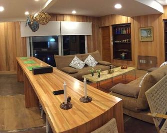 Entre Pinos Eco Box Apart - Punta del Este - Living room