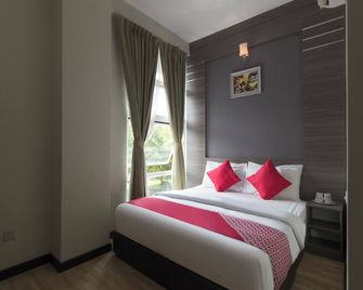 Super OYO Capital O 812 Hotel Smc Seksyen 13 - Shah Alam